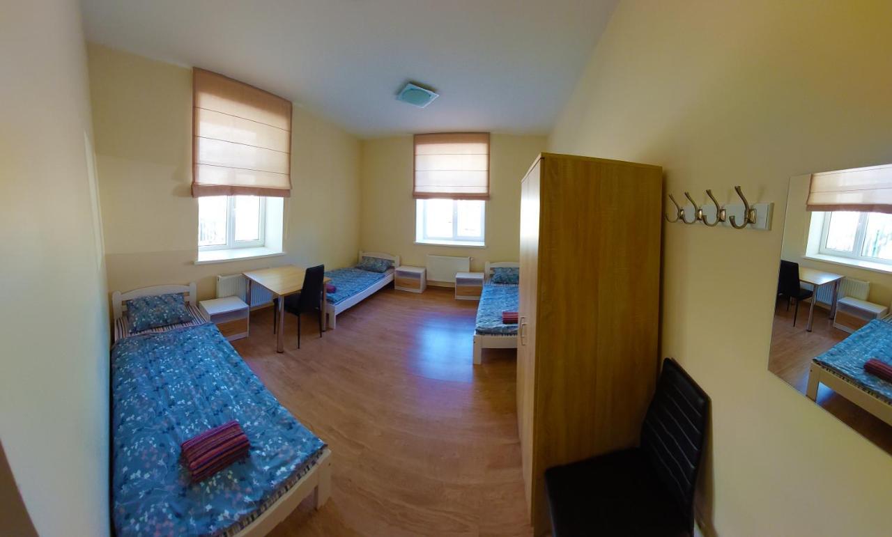 Happy Hotel Riga Bagian luar foto