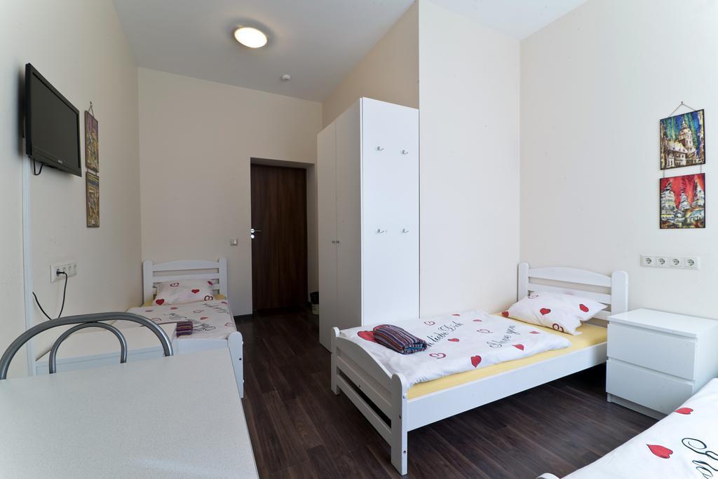 Happy Hotel Riga Bagian luar foto